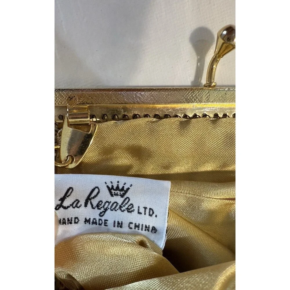Vintage La Regale Gold Tone Chainmail Mesh Evening Clutch with Chain Strap